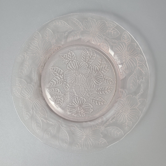 Macbeth Evans Dogwood Pink Depression Glass Plate - Picture 3 of 5
